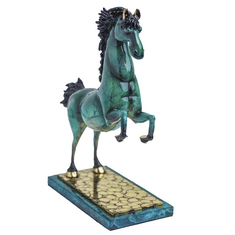  Big horse